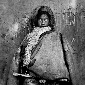 老男人爆插美女阴部狂舔
